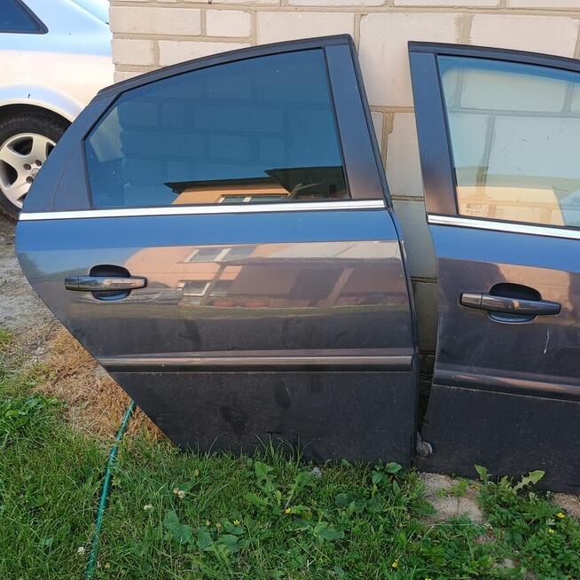 Opel Vectra C drzwi klapa blotnik Z168