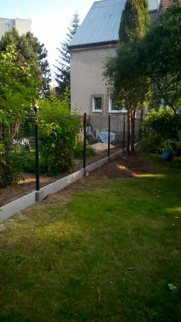 Demontaże, Rozbiórki ,izolacje Fundament, Studnie chłonne.