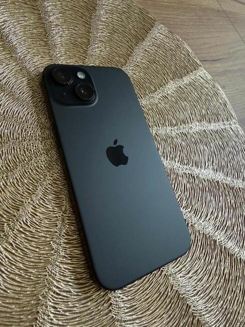 iPhone 15