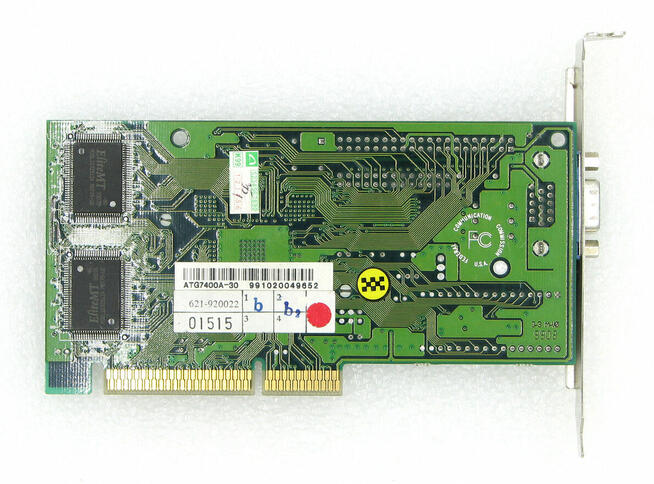 Intel i740 8MB 64bit SDRAM D-SUB AGPx2 3,3v retro gaming