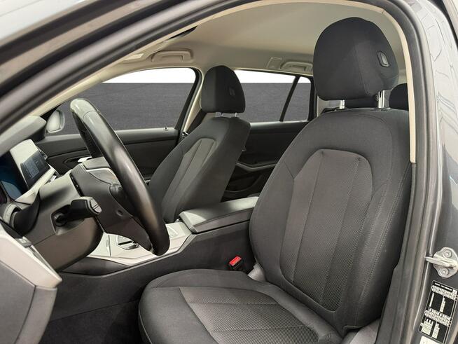 BMW Seria 3 318i aut Kombi