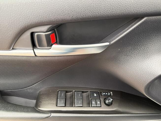 Toyota Camry 2.5 Hybrid Comfort CVT Sedan