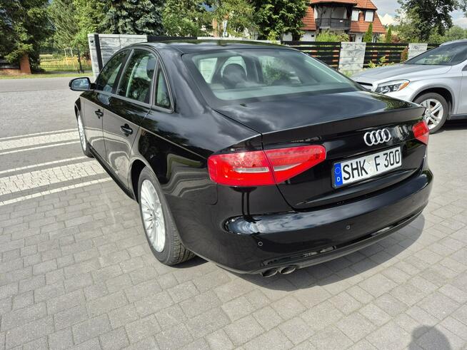Audi A4 xenon led navi chromy ładny sedan