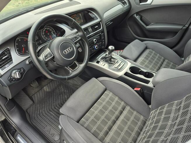 Audi A4 xenon led navi chromy ładny sedan
