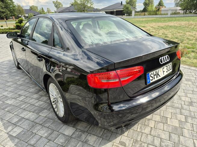 Audi A4 xenon led navi chromy ładny sedan