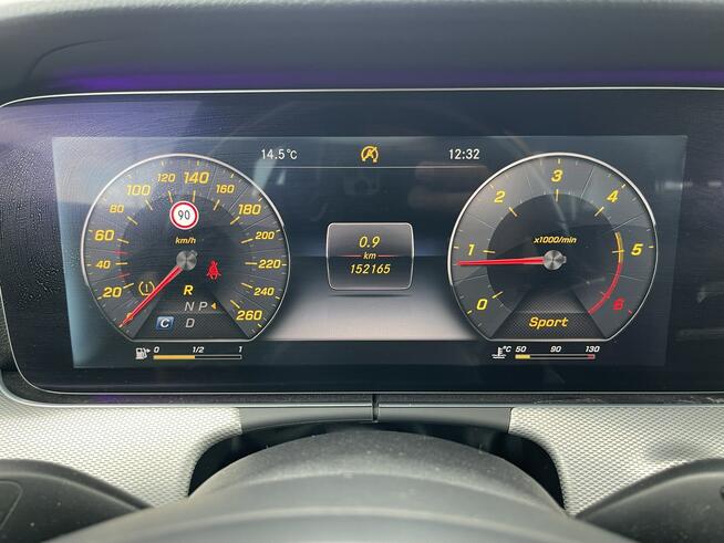 Mercedes E 220 Automat Kamery360 Podgrzewanie Skóra Virtual cockpit