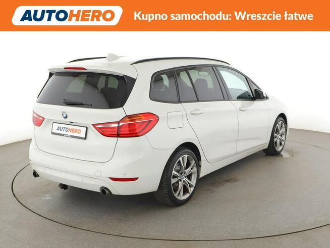 BMW 220 7 os. 4x4 automat full LED skóra navi klima auto el. sterowane i grzan