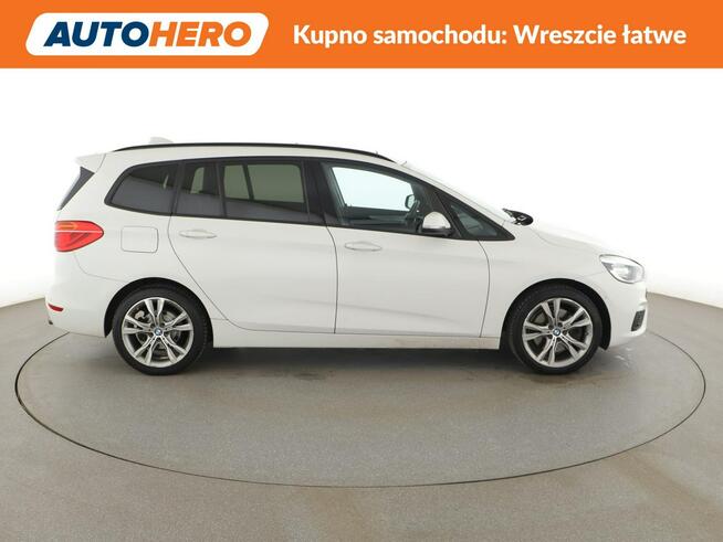 BMW 220 7 os. 4x4 automat full LED skóra navi klima auto el. sterowane i grzan