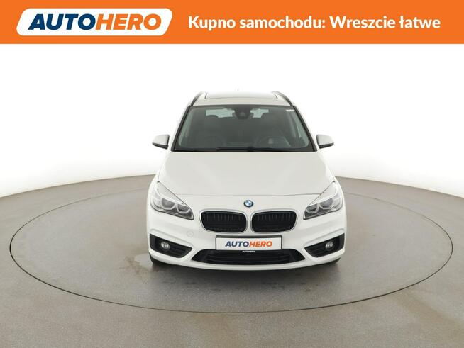 BMW 220 7 os. 4x4 automat full LED skóra navi klima auto el. sterowane i grzan