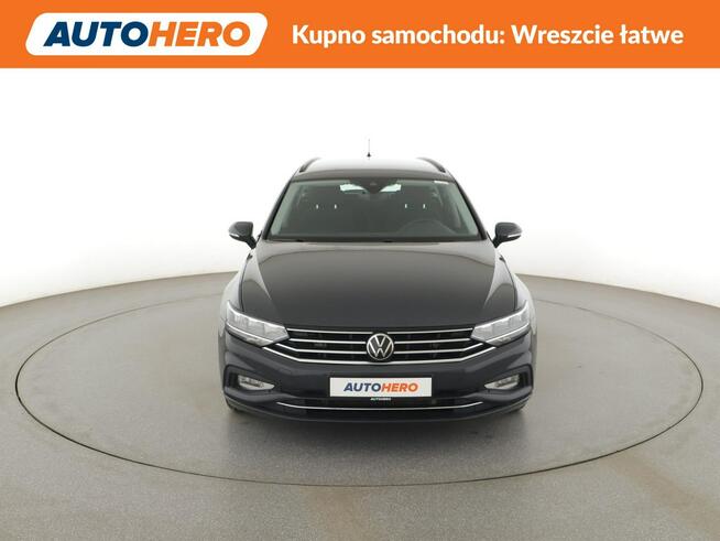 Volkswagen Passat Variant 4Motion automat 200KM navi ACC LED climatronic PDC