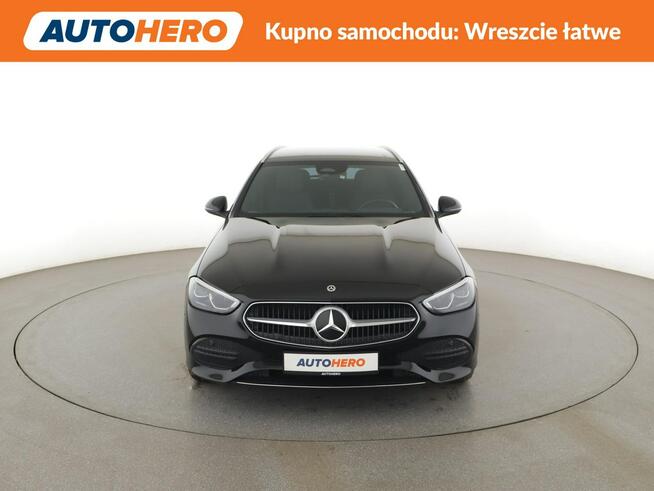 Mercedes C 300 FV23 phev automat virtual navi kamera ambient led grzane fotele