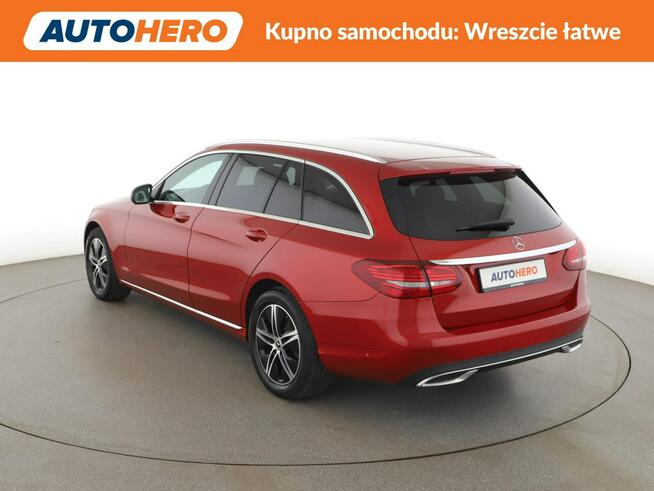 Mercedes C 200 mHEV automat full LED navi półskóra klima auto kamery grzane fotele