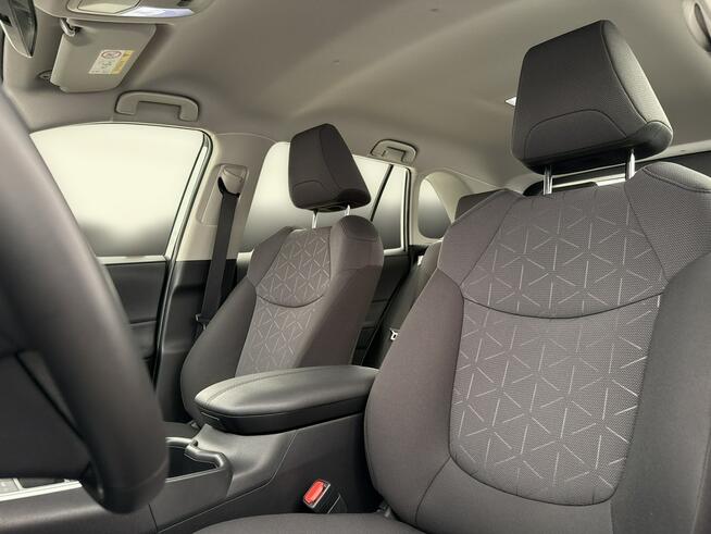 Toyota RAV-4 Active 2,5 Hybrid e-CVT (218 KM) Salon PL F-Vat