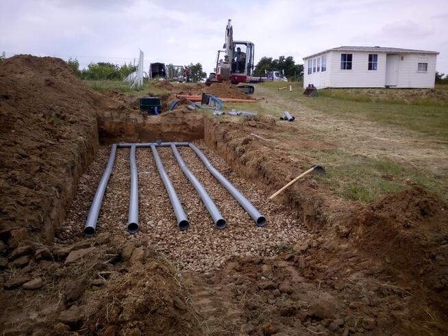 Działka z WZ, linią brzegową jeziora i winnicą