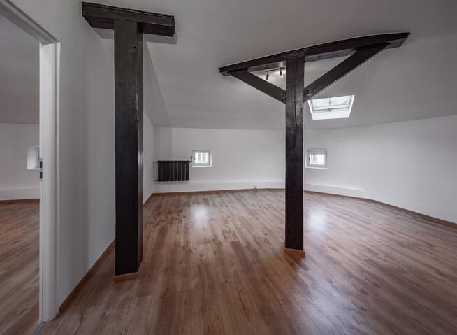 Lokal biurowy (poddasze) – Łódź, Piotrkowska 146