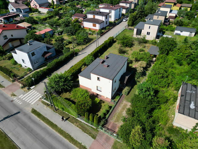 Dom piętrowy 122,4m2 działka 997m2 ul.Konopnickiej