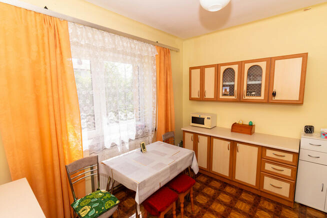Dom piętrowy 122,4m2 działka 997m2 ul.Konopnickiej