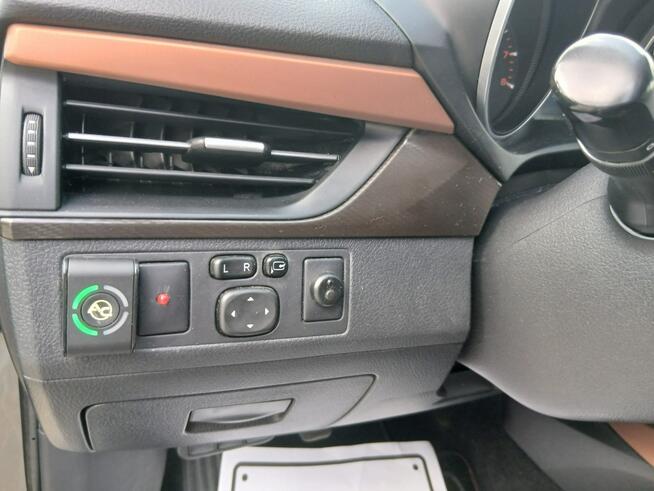 Toyota Avensis 1.8 Valvematic 147 KM, LPG, Premium, Krajowa