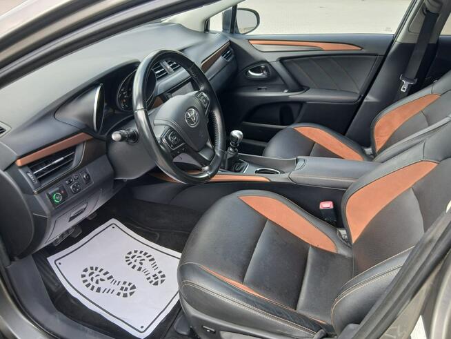 Toyota Avensis 1.8 Valvematic 147 KM, LPG, Premium, Krajowa