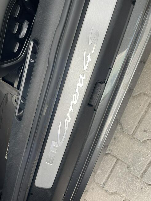 Porsche 911 Carrera 4S 992 Europa BOSE Pamięć Szyberdach Virtual