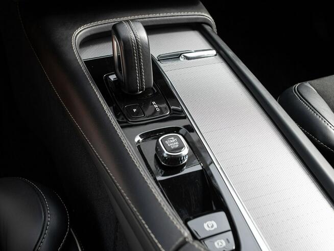 Volvo XC 90 W0SKD#B5 D AWD R-Design Podgrz.f kier K.cof Salon PL VAT23%