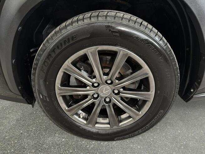 Lexus NX 300h 2.5hybrid 197KM automat 2017 r., salon PL, przebieg 182tys.km
