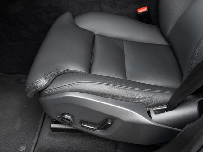 Volvo XC 60 GD2J201#B4 B Plus Bright Podgrz.f I kier K.cof Salon PL VAT 23%