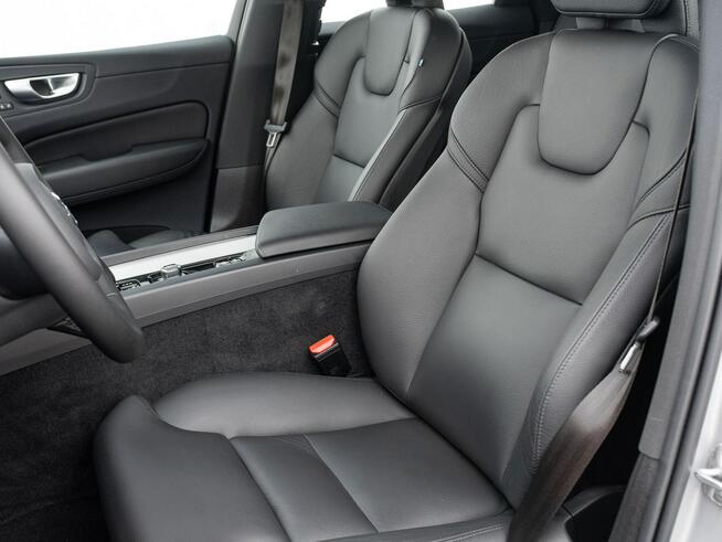 Volvo XC 60 GD2J201#B4 B Plus Bright Podgrz.f I kier K.cof Salon PL VAT 23%