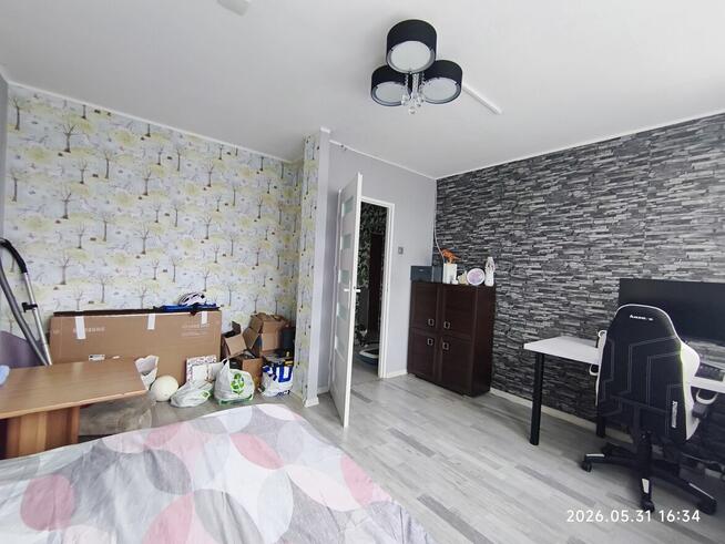 Zamienię mieszkanie komunalne 45 m² (3 pokoje) na większe.