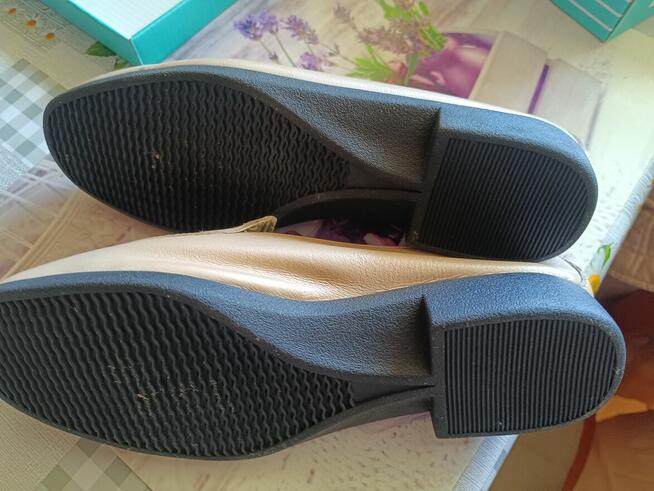 Buty numer 38 (skóra)