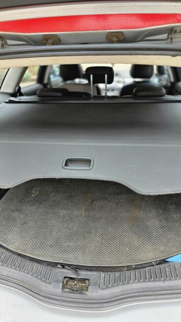 Ford Mondeo Mk4 2.0 tdci combi TITANIUM.