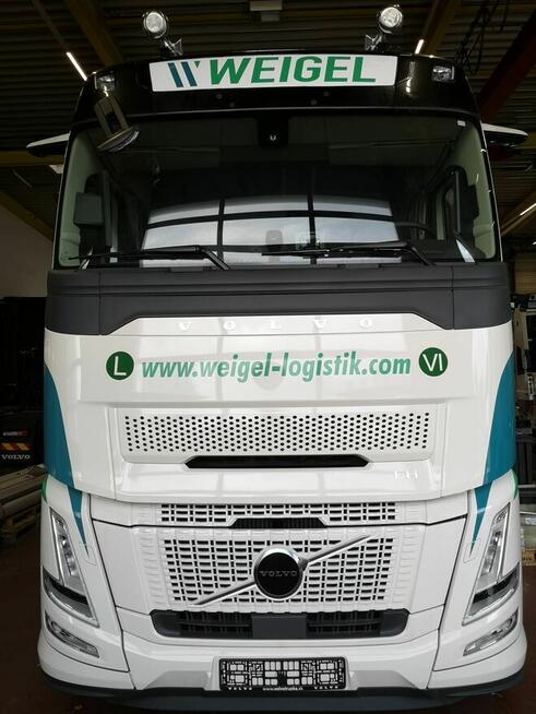 Kierowca ciężarówki w transporcie 49 173 419 43 76