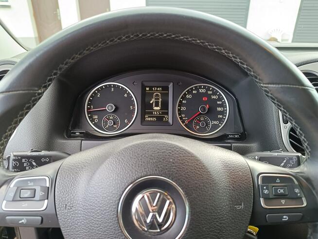 Volkswagen Tiguan Bzwypadkowy jeden właściciel !!!