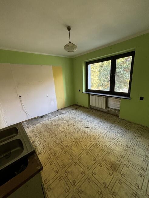 Trzebnica ul. Reymonta dom 336 mkw stan do remontu