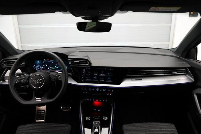 Audi A3 35 TFSI Stronic S-line Matrix ACC kamera SONOS Virtual plus