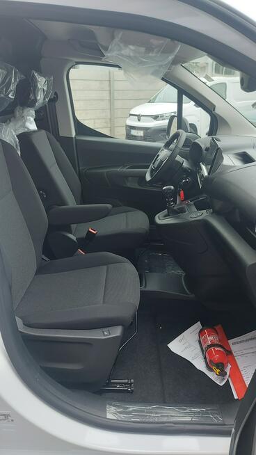 Citroen Berlingo Drzwi przesuwne z dwóch stron , 8 lat gwarancji lub 160 tys km