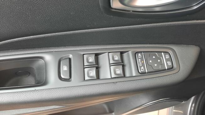 Renault Captur TCe 150 KM EDC GPF Intens