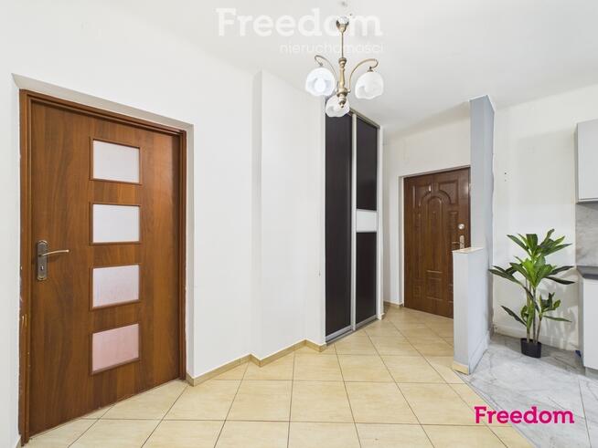 2 pokoje, 52 m², 2 balkony, II piętro