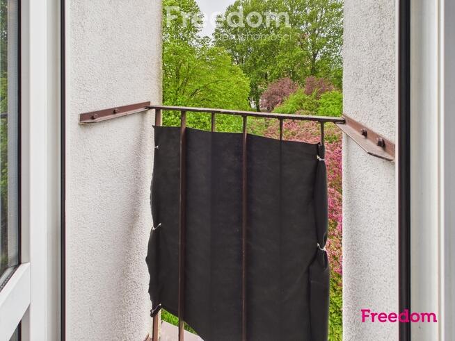 2 pokoje, 52 m², 2 balkony, II piętro