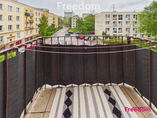 2 pokoje, 52 m², 2 balkony, II piętro