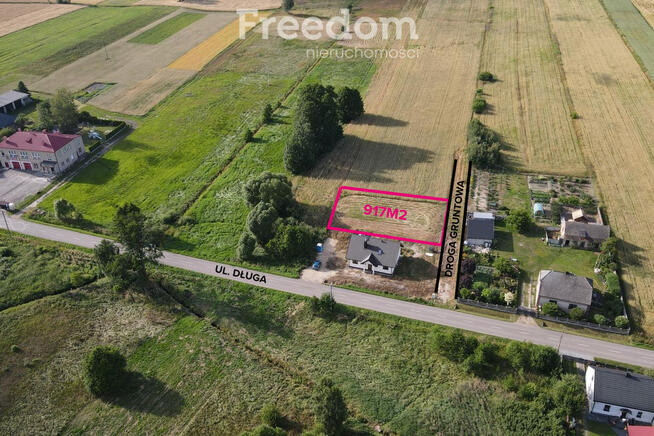 Działka budowlana 917 m² na sprzedaż