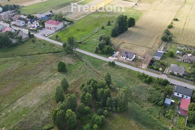 Działka budowlana 917 m² na sprzedaż