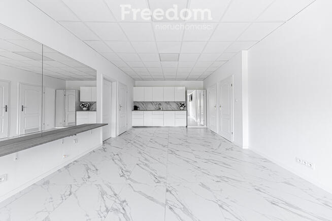 Stanowisko fryzjerskie w salonie beauty