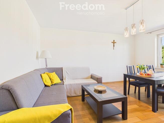 Przestronne 3 pokoje 71 m², balkon i parking