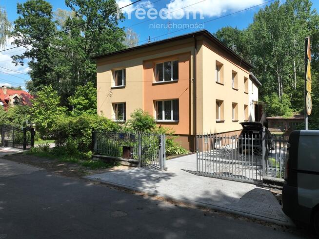 5-pok, Podkowa Leśna, ogródek.