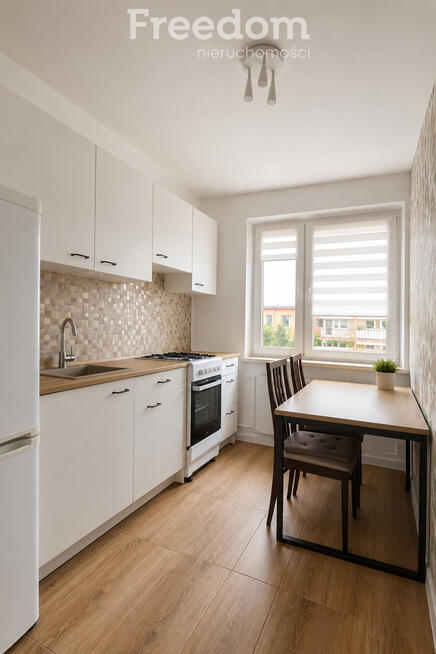 Zielonka | 3 pokoje | 53 m² | 4. piętro