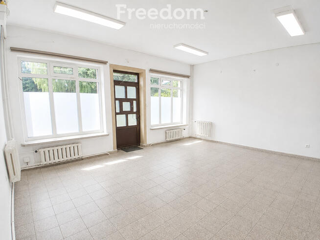 Przestronny lokal usługowy na ul. Gwardii Ludowej