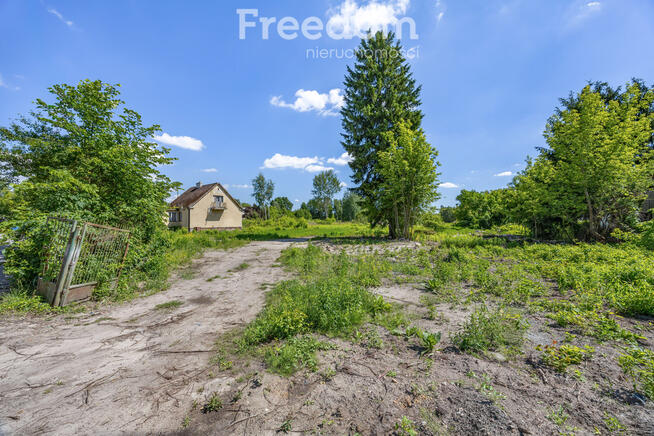 Działka 1200 m² Wólka Kozodawska – media w ulicy