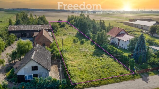 Działka 3352 m² w Bartkach