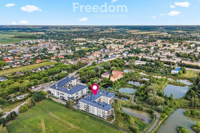 3 pokoje z balkonem i widokiem na stawy | 72,5 m²